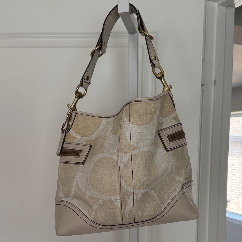 Coach Cream Designer Shoulder Bag